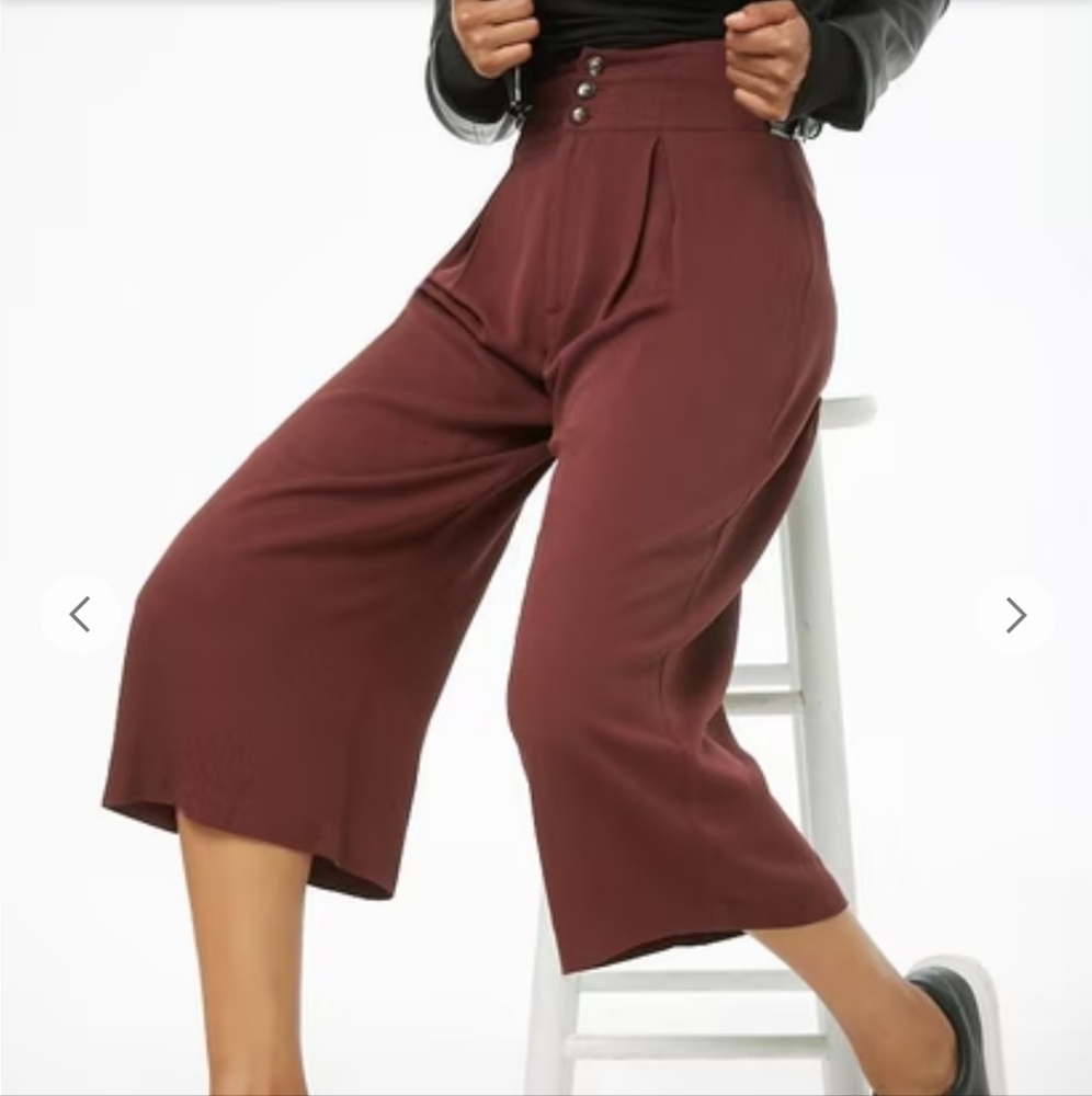 Pleated high rise culottes
